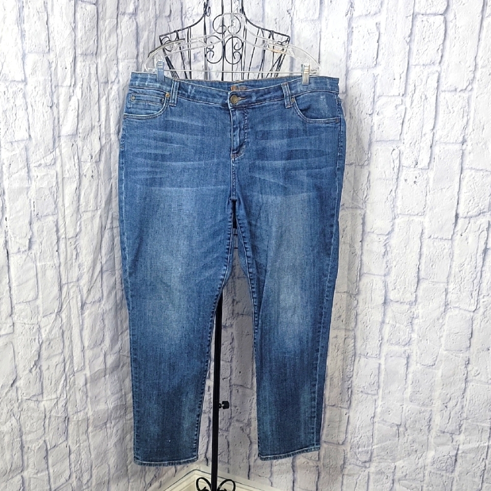 Kut from the Kloth Women's Straight Leg Jeans - Blue‎